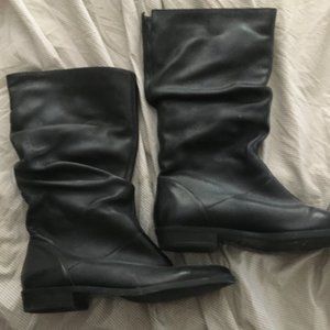 Black ruched boots